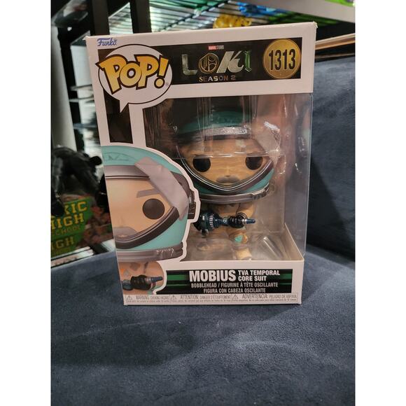 Funko Pop Loki Season 2 Mobius In TVA Temporal Core Suit #1313 Protective Case - Picture 1 of 6